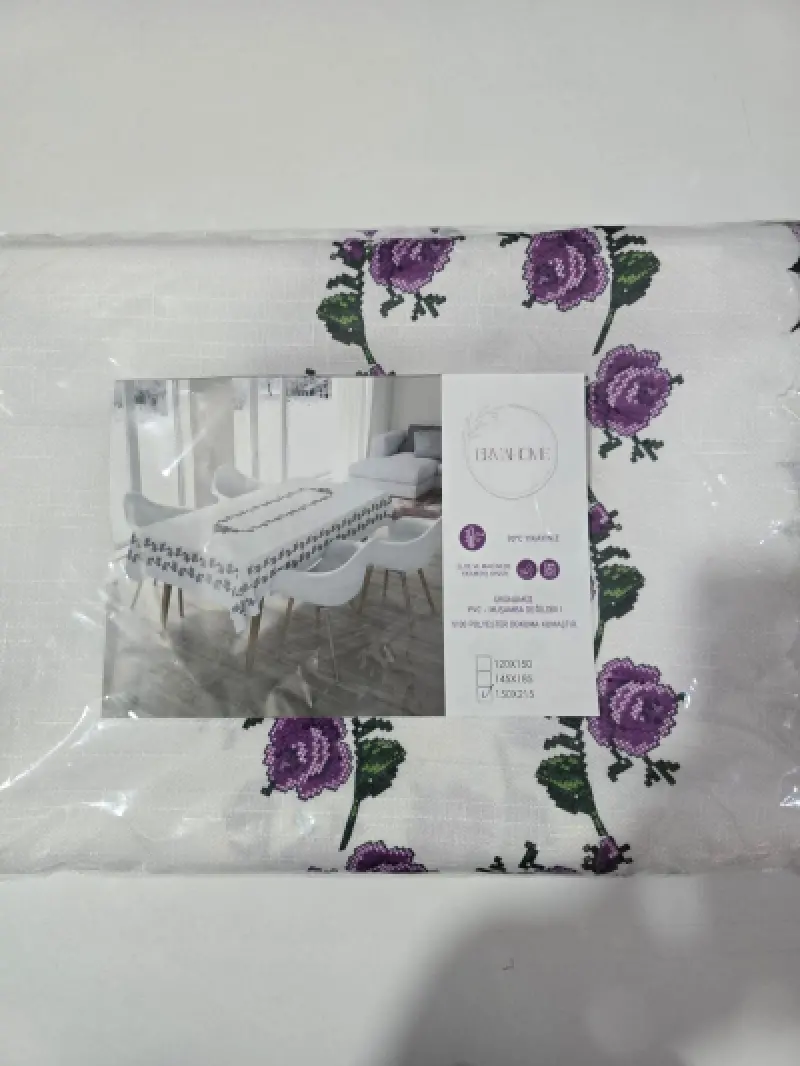 Masa Örtüsü Çift Sıra Gül Kanaviçe Desen (Mor) ( 150x215 )